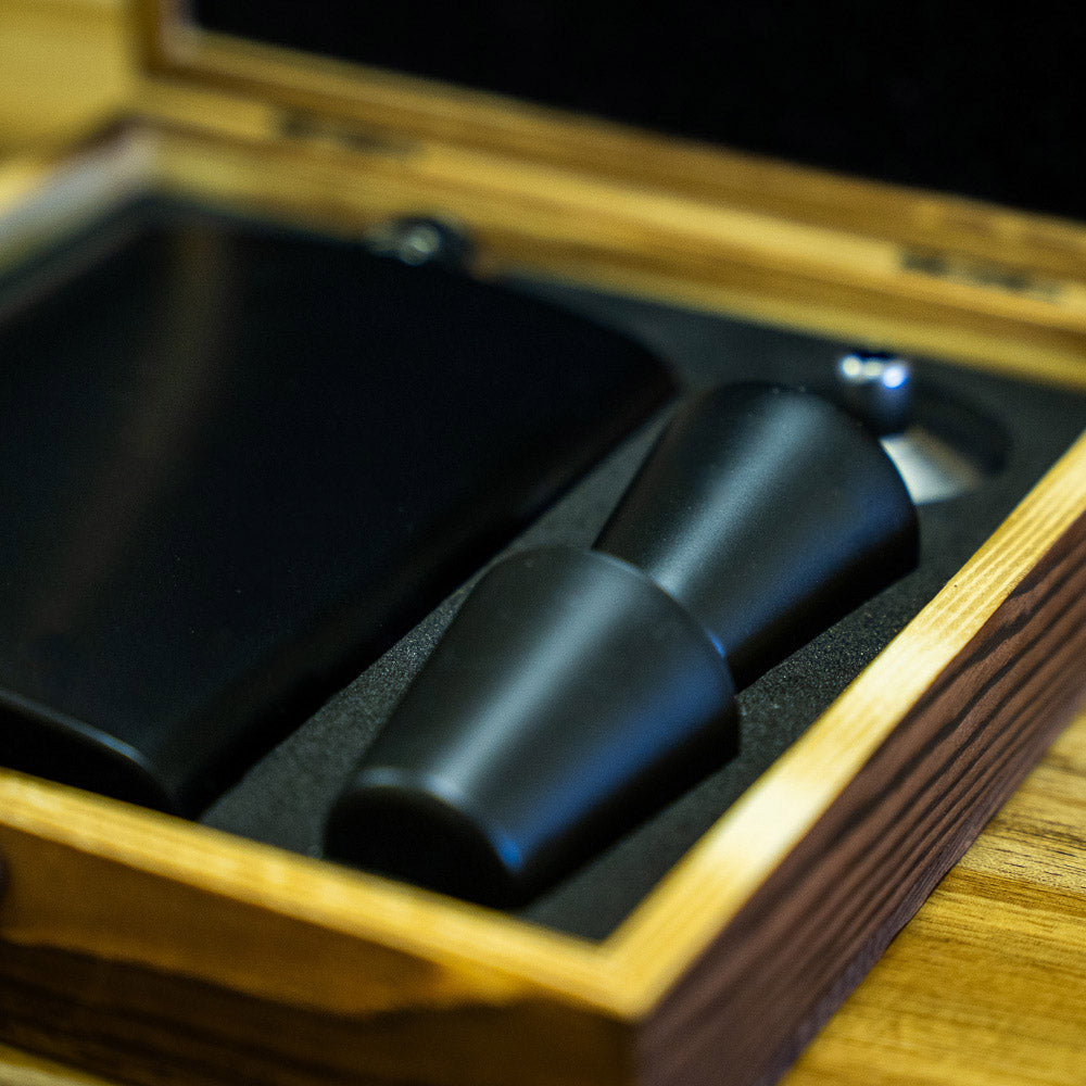 Black Metal Hip Flask | wooden Giftbox | Personalised